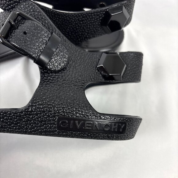 Givenchy Black Rubber‎ Sandals Women’s Size 8 UK39 Textured Strap Jelly Flats - Picture 13 of 15